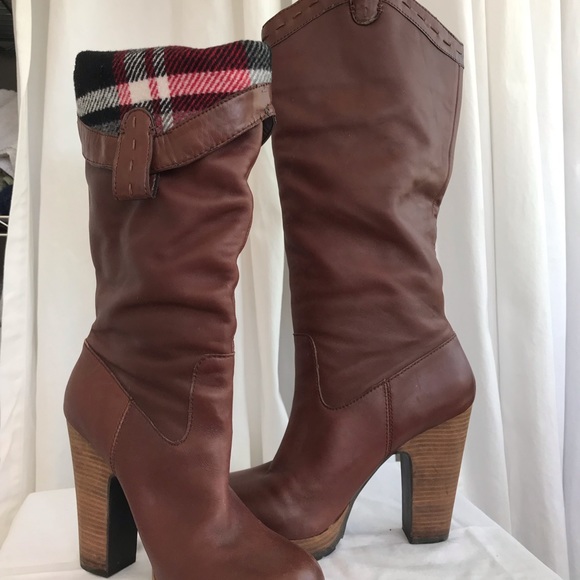 Boots - Picture 1 of 2